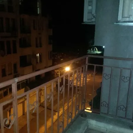 Luxury And Relaxation Apartment Burgas